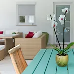 File-6 By Interhome شقة *