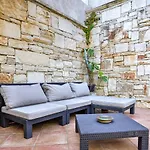File-6 By Interhome *