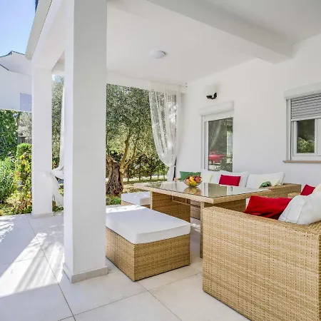 Apartment File-6 By Interhome Apartment Zambratija (Istria)