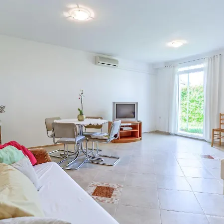 Apartment Apartment File-6 By Interhome Zambratija (Istria)
